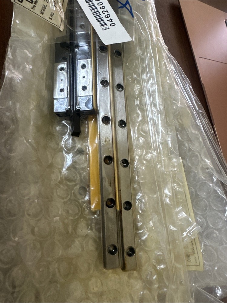 THK 2HR918UU+295L RAIL