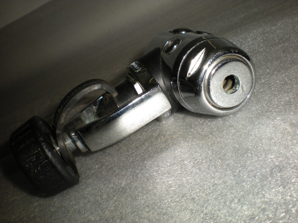 Oceanic 4000 PSI Scuba Diving Regulator ONLY ASIS UNTESTED