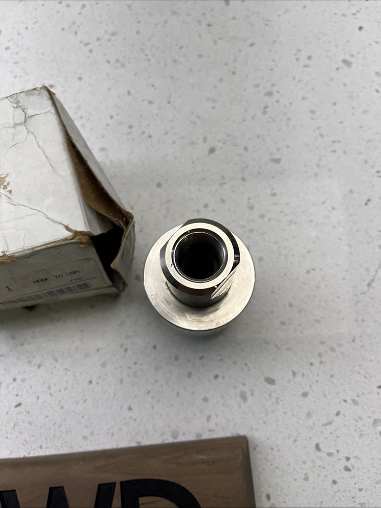 Schrader Bellows 834 Rotating Joint 1/2NPT