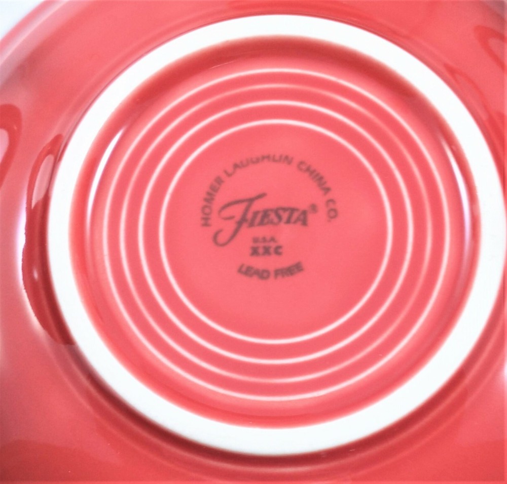 Fiesta Red Cups & Saucers (B18)