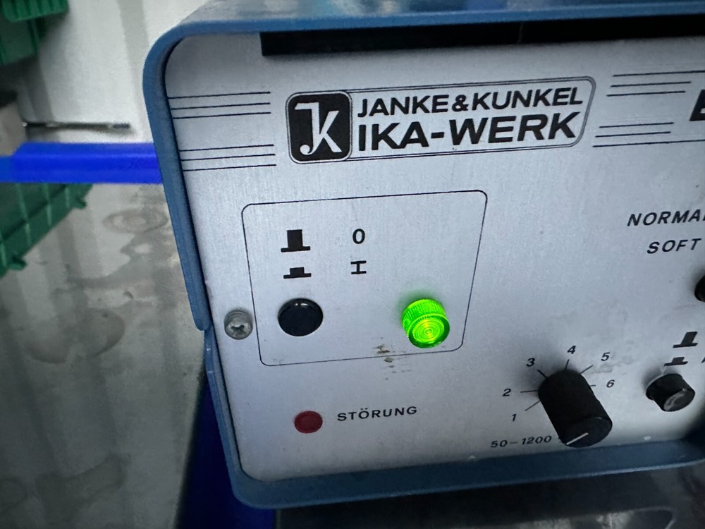 Ikamag EOA 9 Multipoint Stirrer W/ Ika-Werk ES5 Controller
