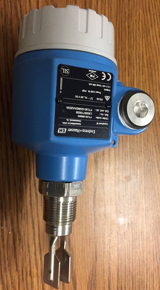 Endress+Hauser FTL50-QGM2AA2E5A Liquiphant Level Switch Sensor