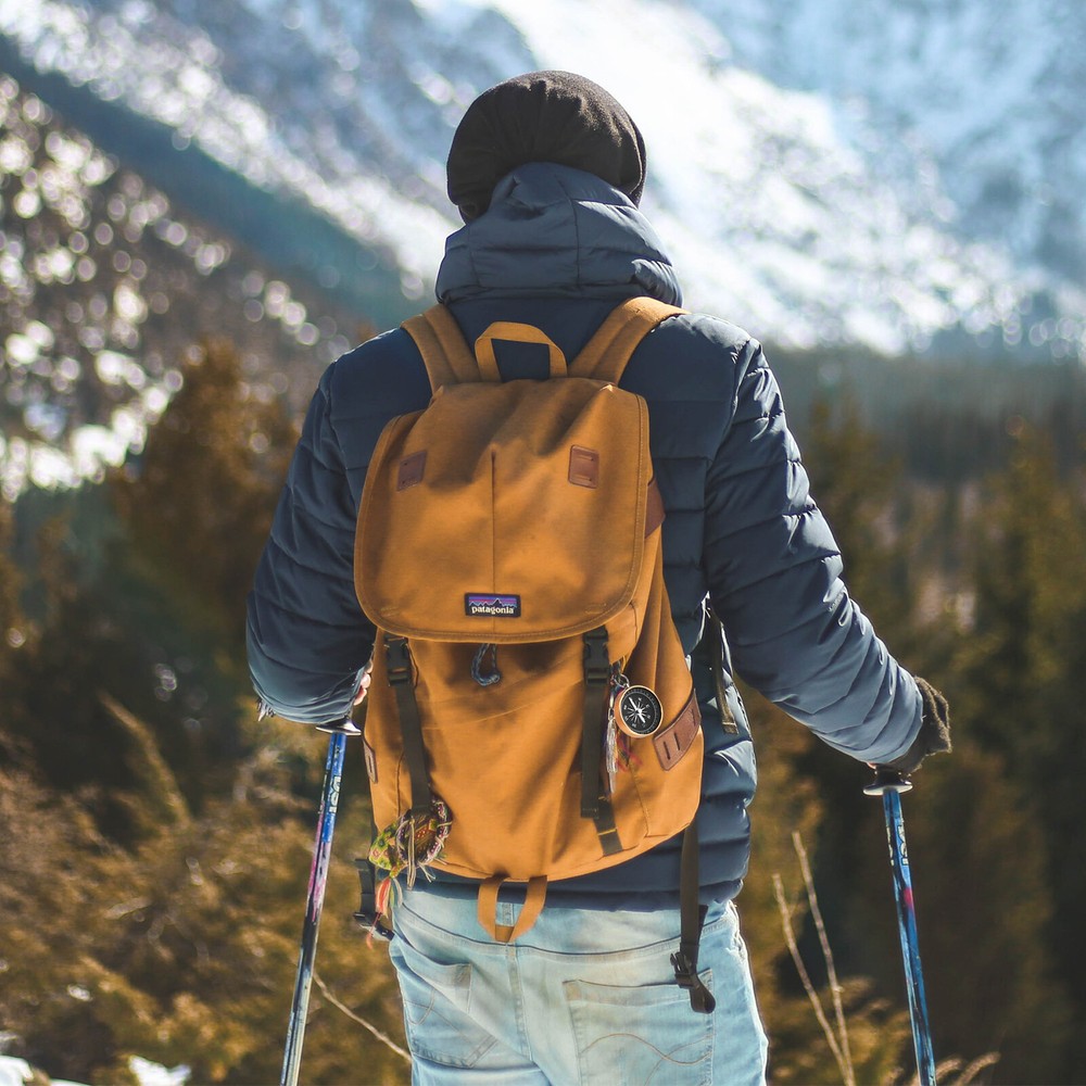 Pocket Compass Outdoors Navigation Compass with Key Ring Yellow
