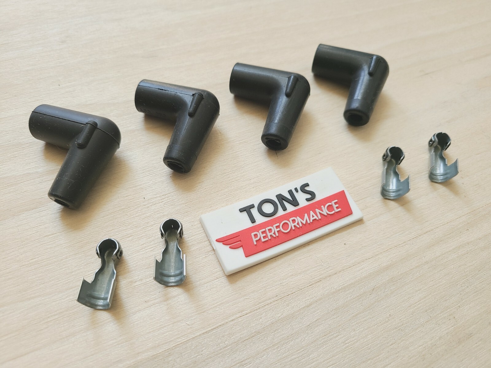 4 pack 90 degree Angled Spark Plug Wire Boots With Terminals Wire USA 7-8mm kit