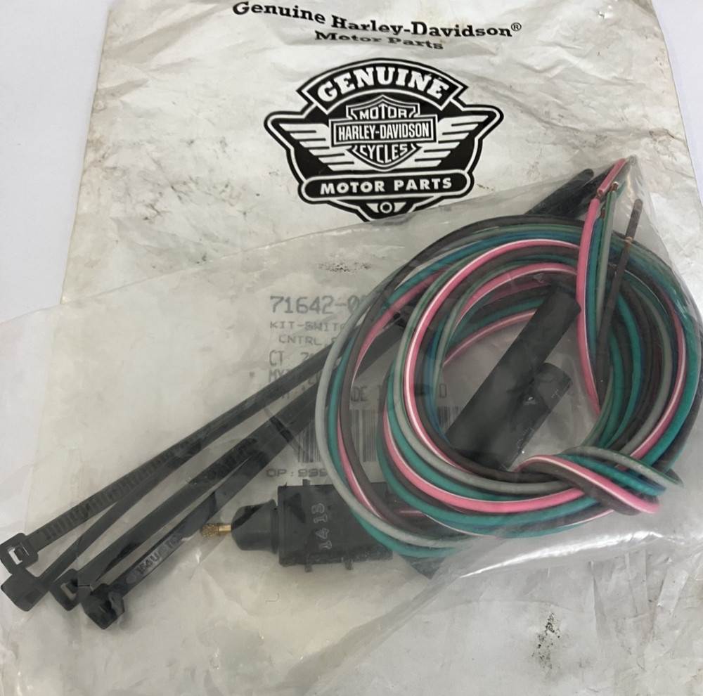 Harley-Davidson Audio Control Switch Kit 71642-08