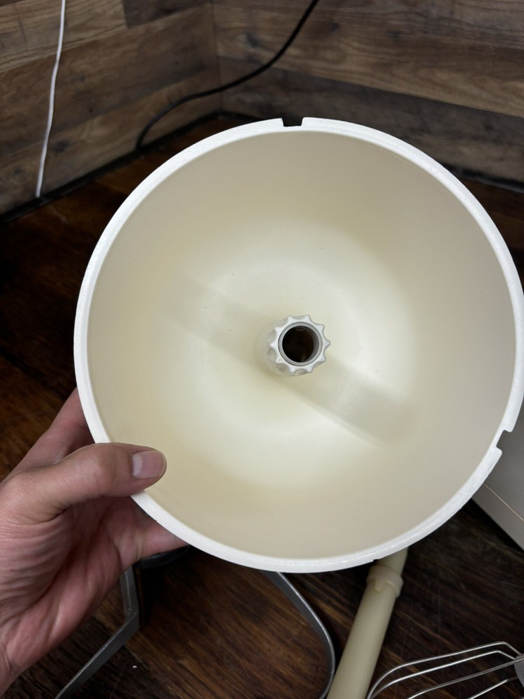 Blendtec Kitchenetics K-10 Mixer Food Processor Gourmet Champ BASE & ATTACHMENT