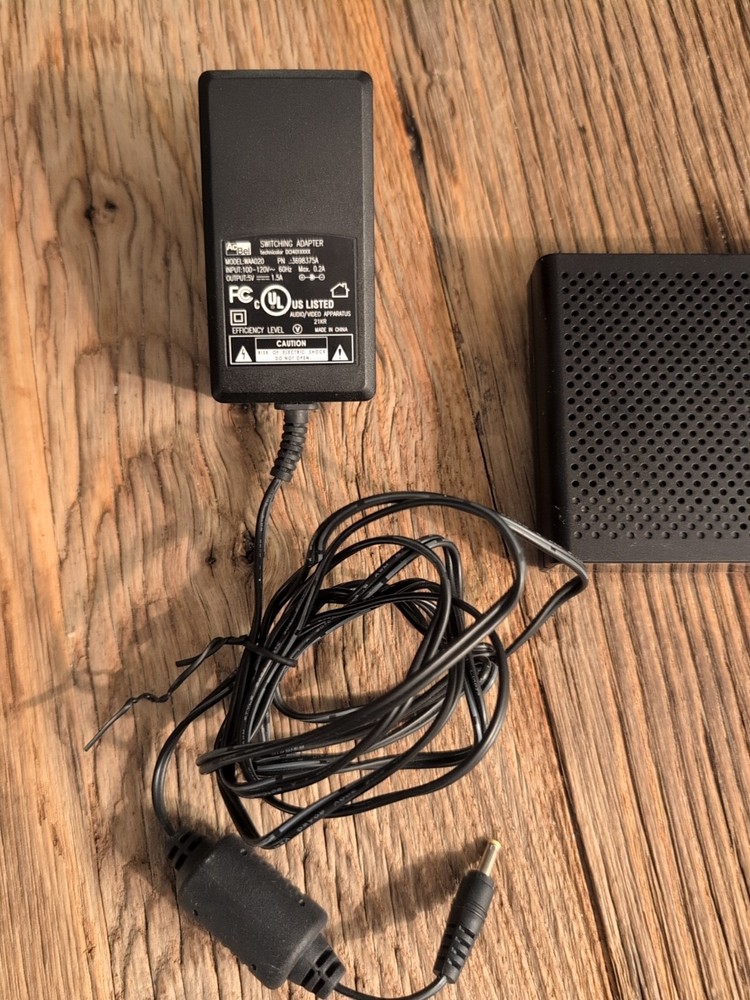 Time Warner Cable TWC Digital Adapter Unit HDMI DCI401TWC2 with AC Adapter