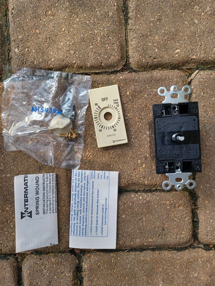 NEW Intermatic FD60M 1 Hour Spring Loaded Wall Timer Ceiling Fan Lights Ivory