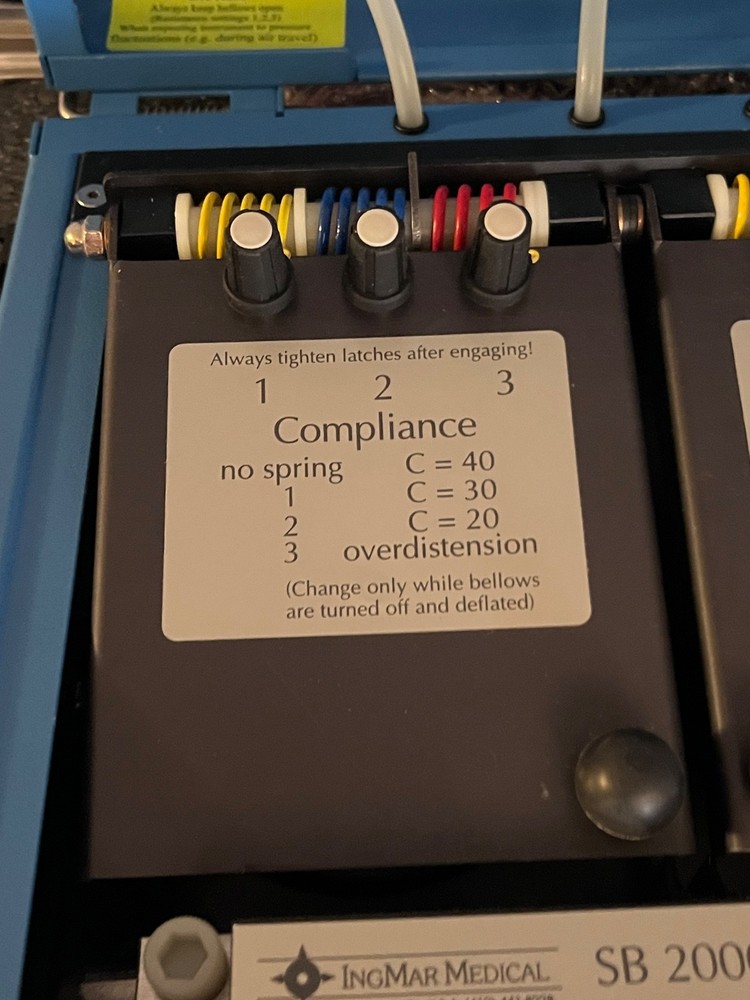 Pre-Owned IngMar Model SB 2000 Dual Compartment Lung Test Demo Simulator