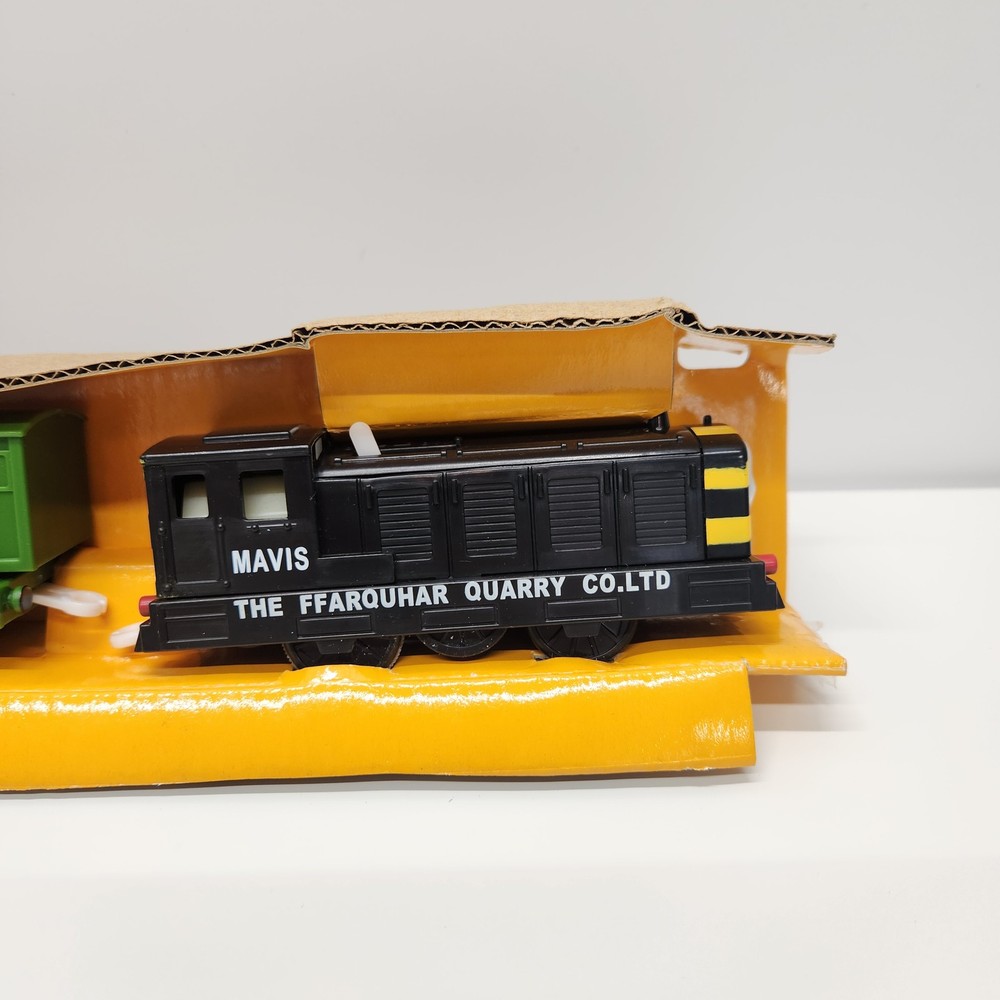 Thomas & Friends Mavis Diesel Engine Train HIT Toy 2006 Trackmaster