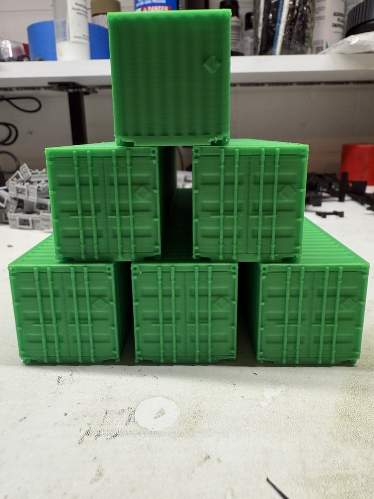 Ho Scale 40 Ft Shipping Container