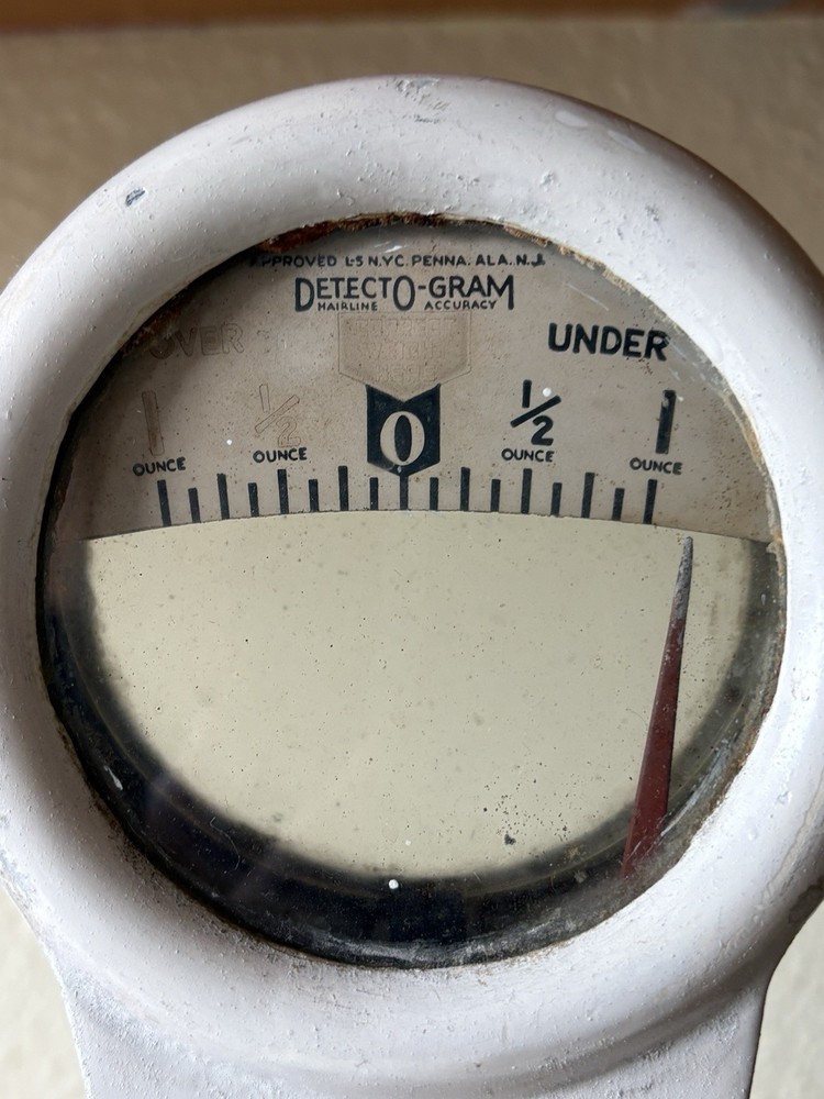 Vintage Detecto Gram White 1 Lb Counter Scale Great Display Item!