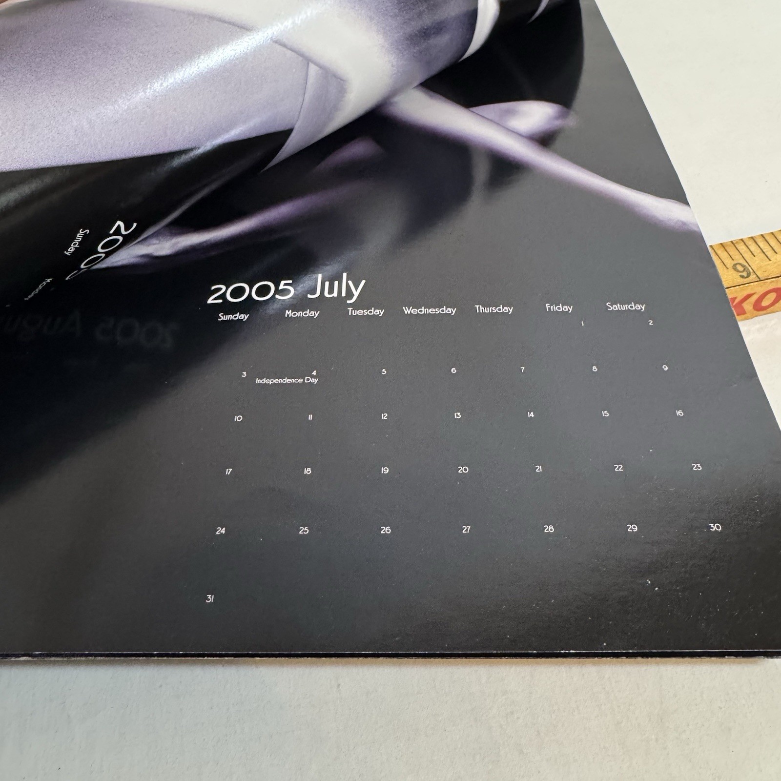 2005 Monte Christo Featuring Cigars & Silver Female Model Calendar **