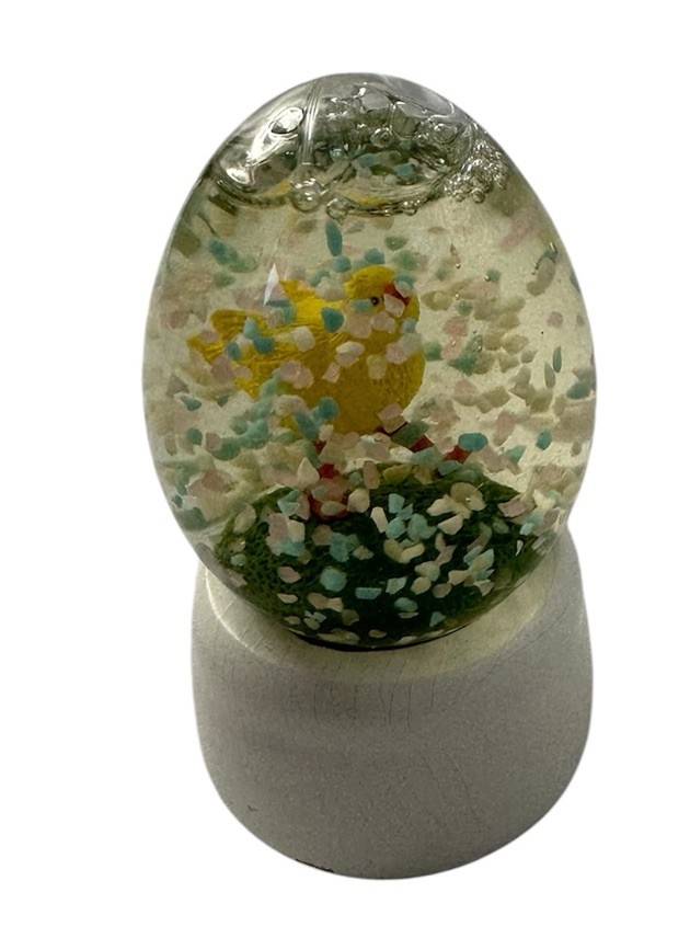 Mini Eddie Baue Home Chick Easter Globe Egg Snow globe Vintage