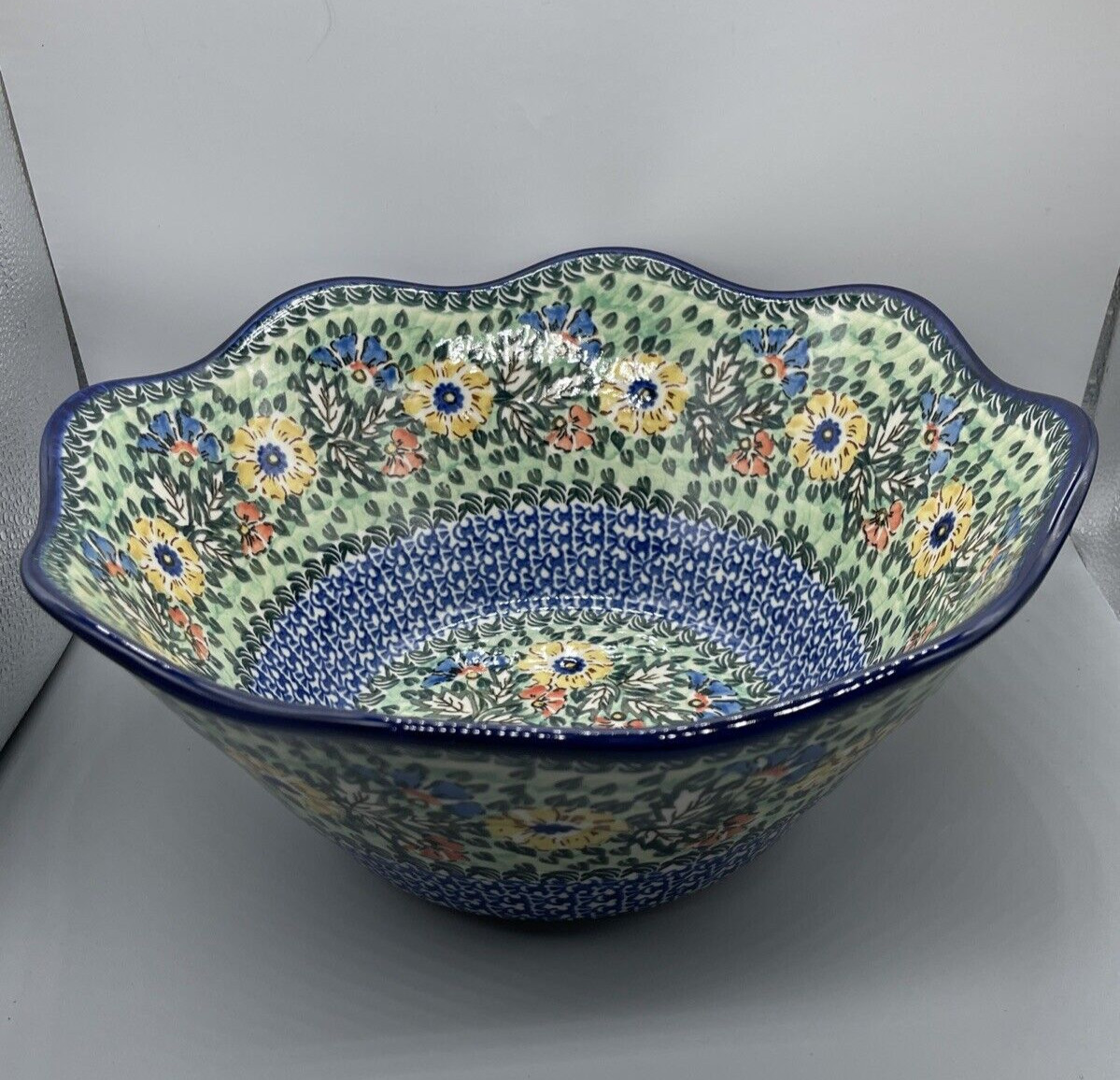 Polish Pottery Unikat L.Lenkiewicz #1975 Tulip Huge 12X5" Scalloped Serving Bowl