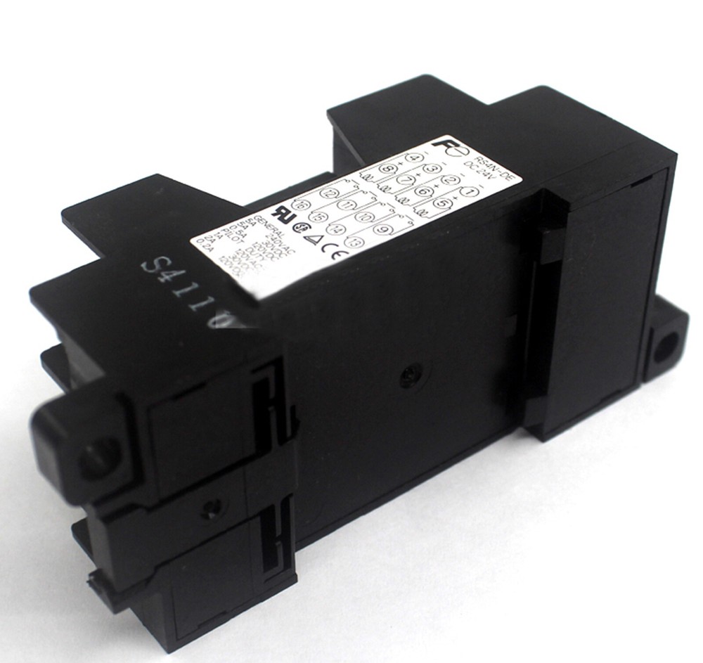 FUJI RS4N-DE Terminal Relay Module Solid State Relay