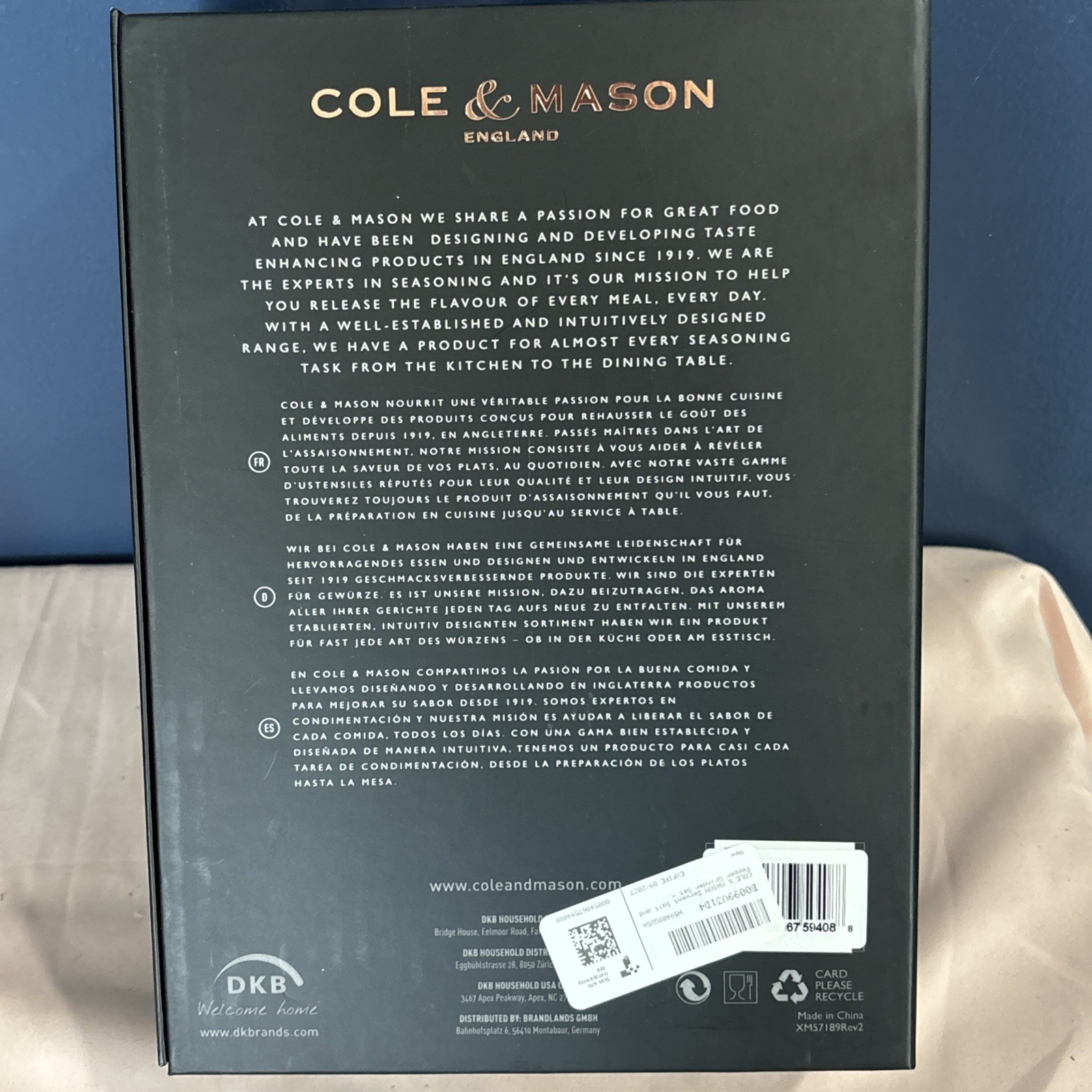 New Cole And Mason Derwent Stainless Steel Salt & Pepper Grinder Set