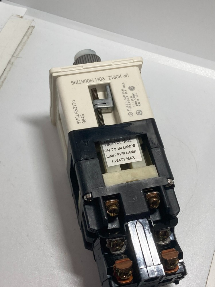 MICRO SWITCH 911CLA531TA SELECTOR MODULE 600VAC 125VDC 2NO-2NC NNB