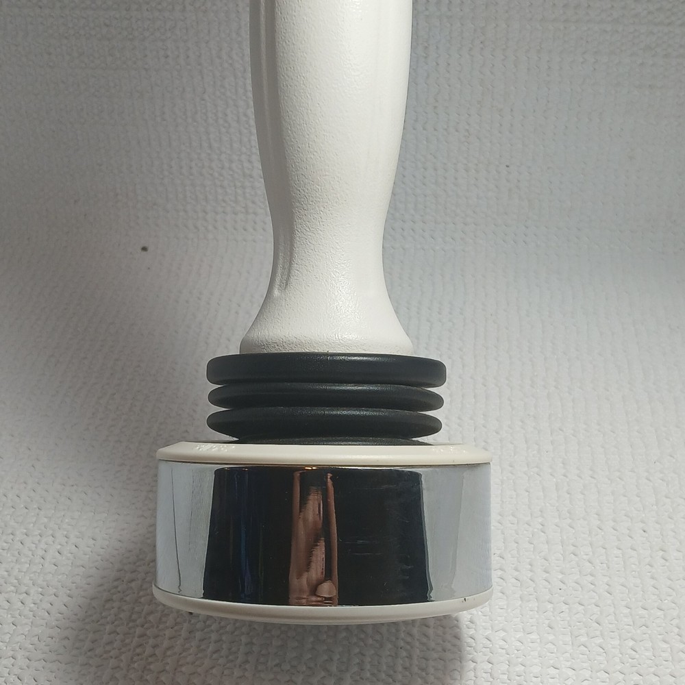 Shake Weight, a specialized dumbbell designed for strength training