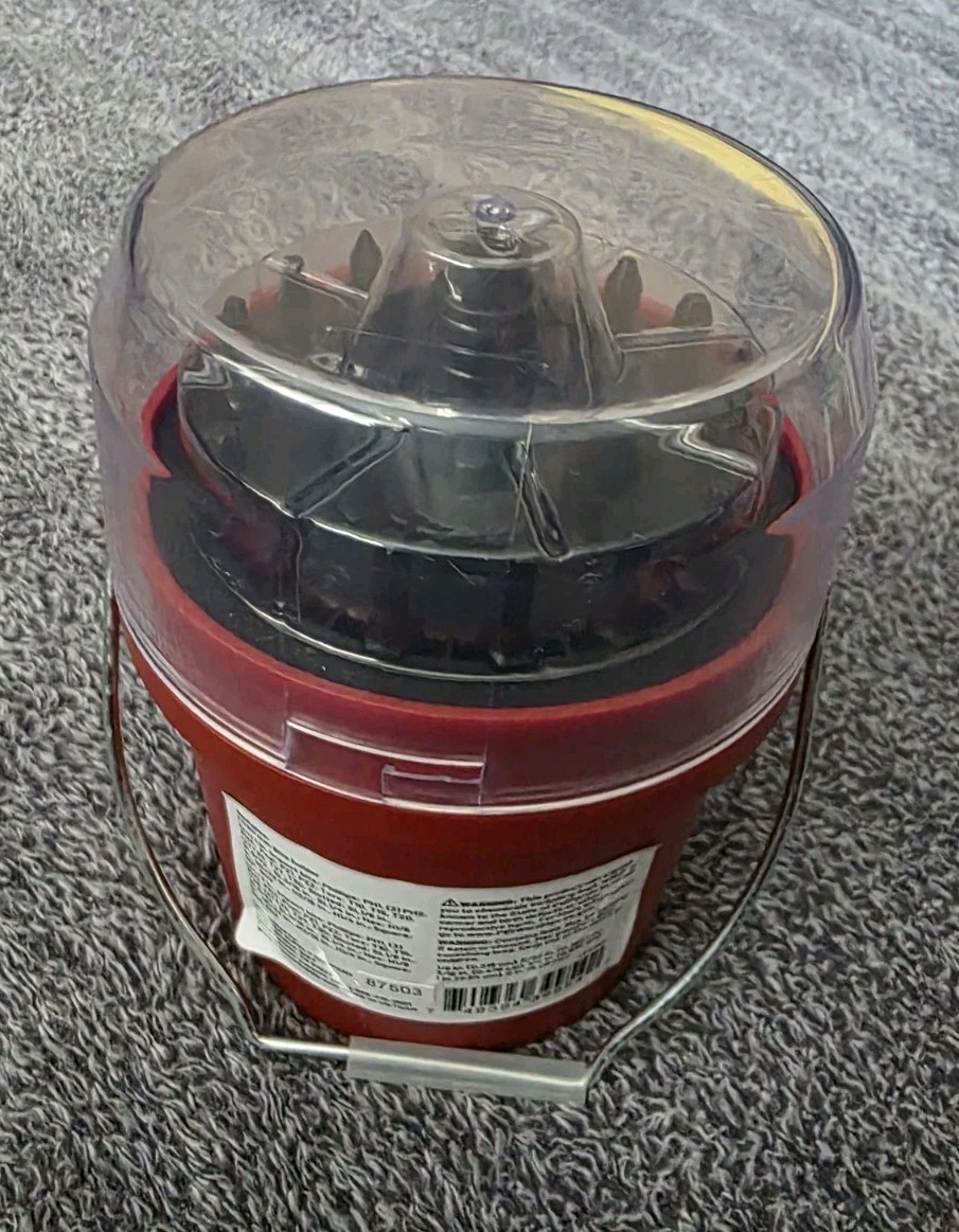 Tractor Supply mini bucket/w 49 impact bit set