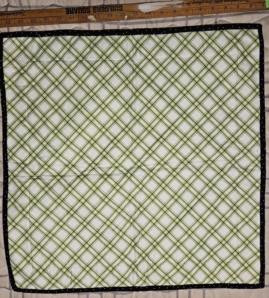 Handmade Patchwork Kite Pattern Multicolor Cotton Wall Quilt, 22 x 22 inch