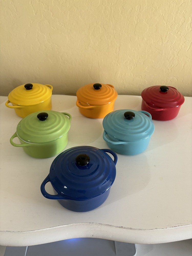 Creative Co-op Stoneware Mini/Individual Baker Dish with Lid