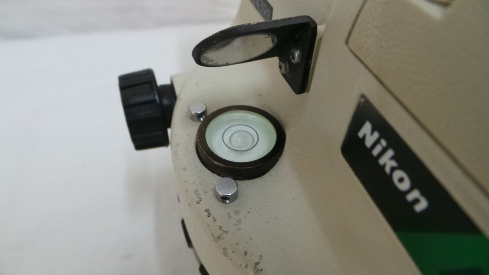 NIKON AC-2s AUTOMATIC LEVEL-360 Degree Surveying Instrument.