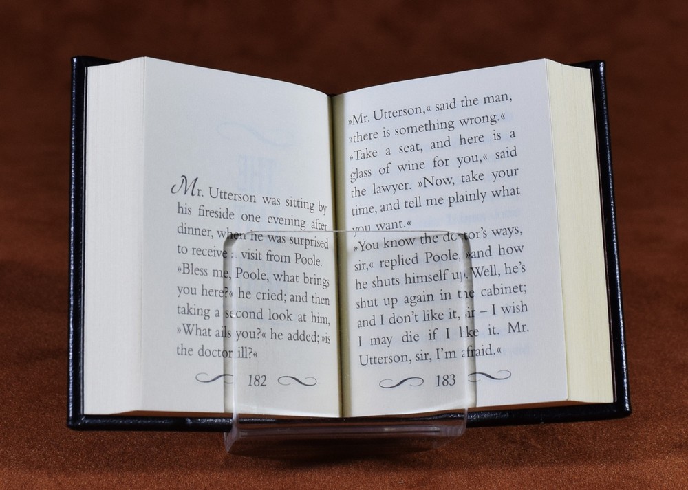 MINIATURE BOOK Dr. Jekyll & Mr. Hyde