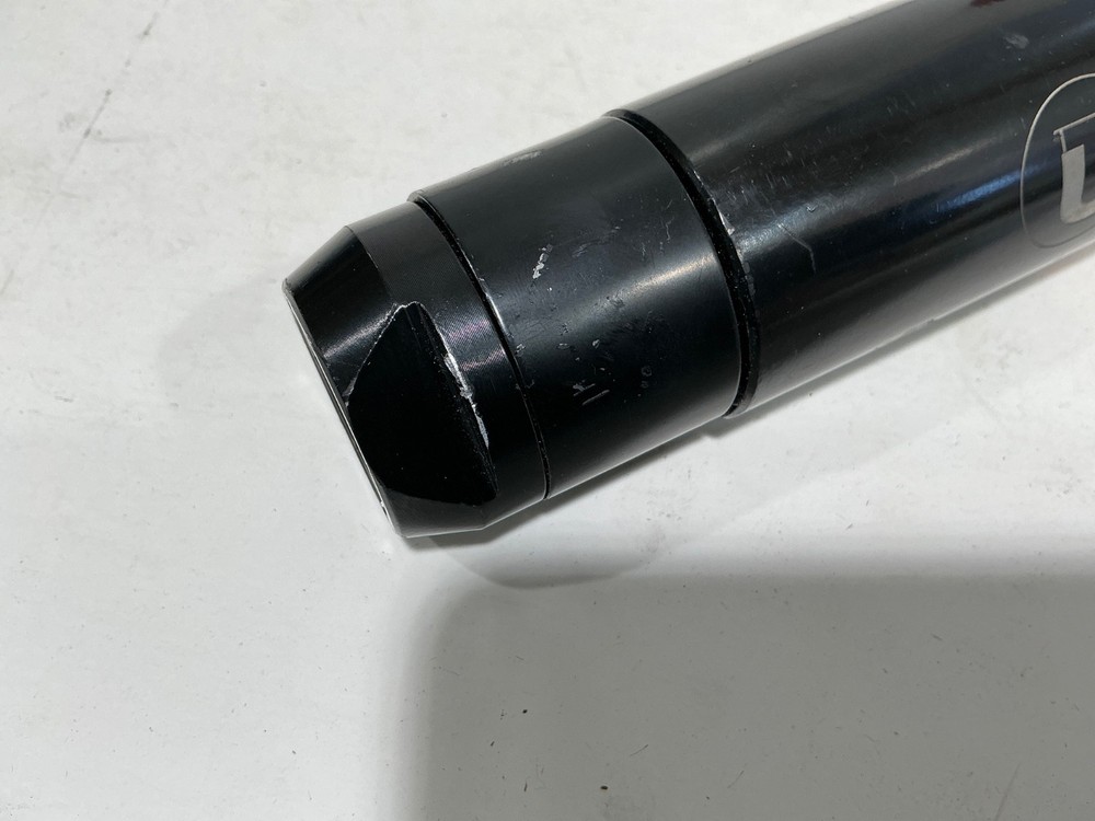 Universal Tool Pneumatic Scaling Hammer UT8630