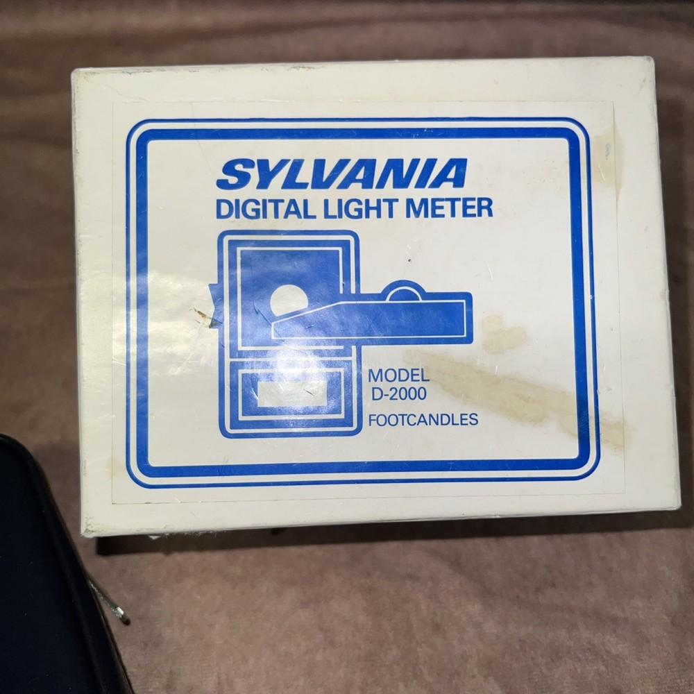 Vintage Sylvania Light Meter Model DS-2000 W/ Instructions & Case