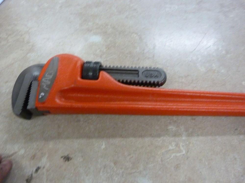 Mac Tool 18" External Pipe Wrench