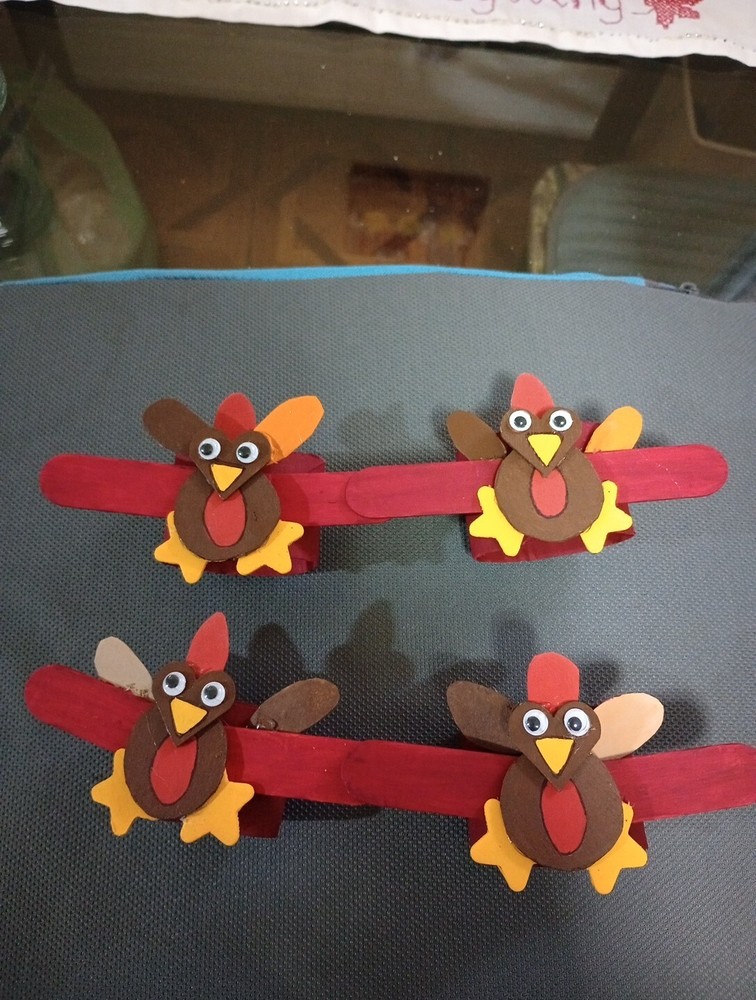 THANKSGIVING NAPKINVRINGS