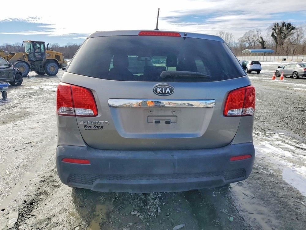 Fuse Box Engine Fits 11-13 SORENTO 5010400