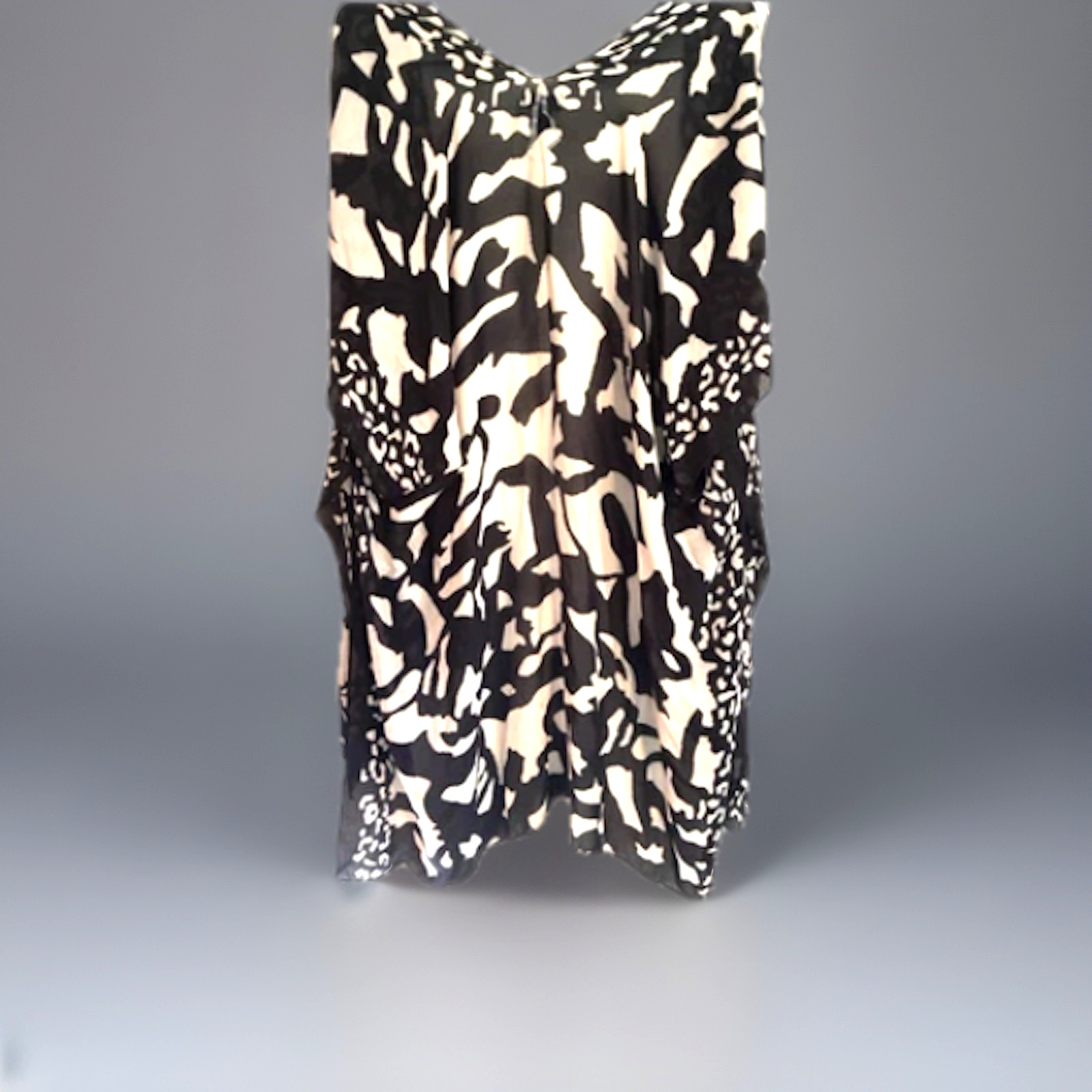 Rachel Roy Kimono Overlay Top Duster Animal Print Black White One Size NWT