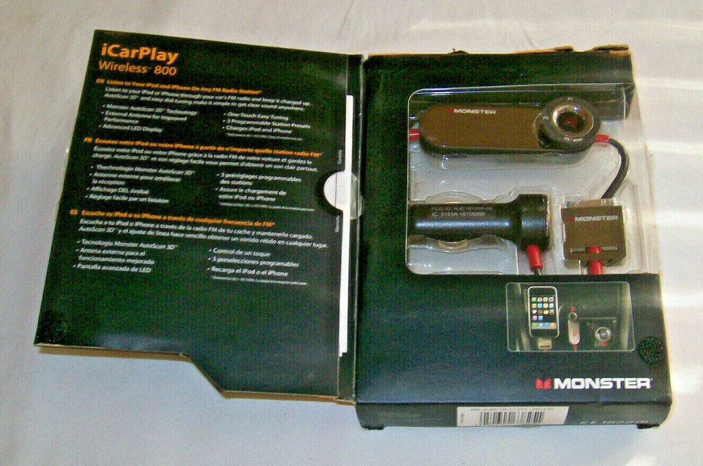 MONSTER iCarPlay Wireless 800 iPod iPhone Radio Transmitter /Charger