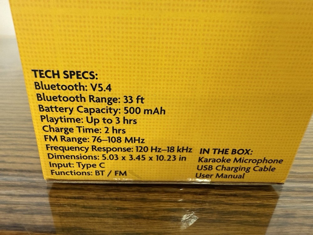 Peanuts Snoopy Bluetooth Karaoke Microphone Wireless Speaker NEW