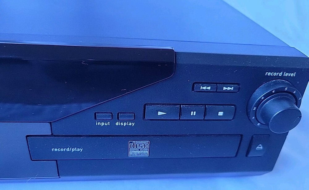 TDK DA-3826 4X Digital Audio CD Recorder