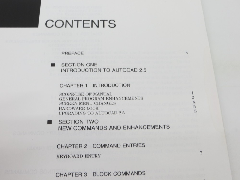 USING AUTOCAD 2.5 by James E. Fuller (1987, Paperback) vintage computer book