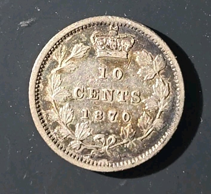 1870 (narrow zero) Canada 10 cent silver  - Solid  VF  stk#K986