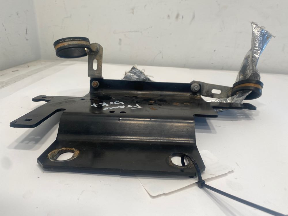 Freightliner Frame Brackets 0676184000 (753-10174)