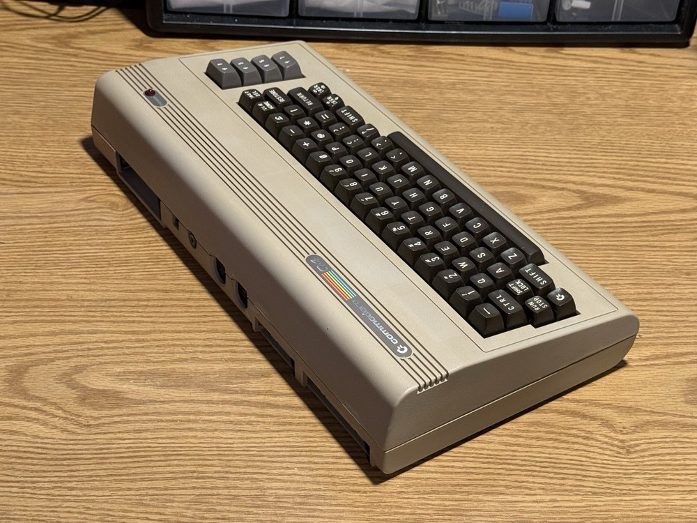 Fully Refurbished Commodore 64 (NTSC) – Recapped, Tested, 30-Day Guarantee