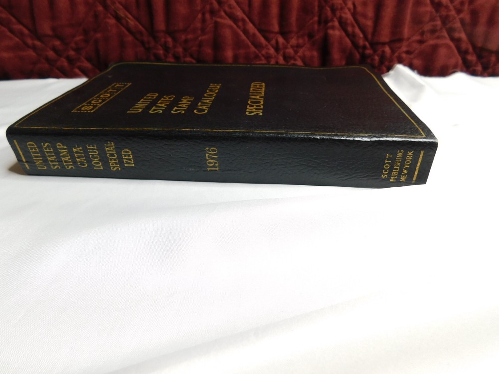 (2) Scott Stamp Catalogues - 1940 Standard Postage & 1976 U.S. Stamp Specialized