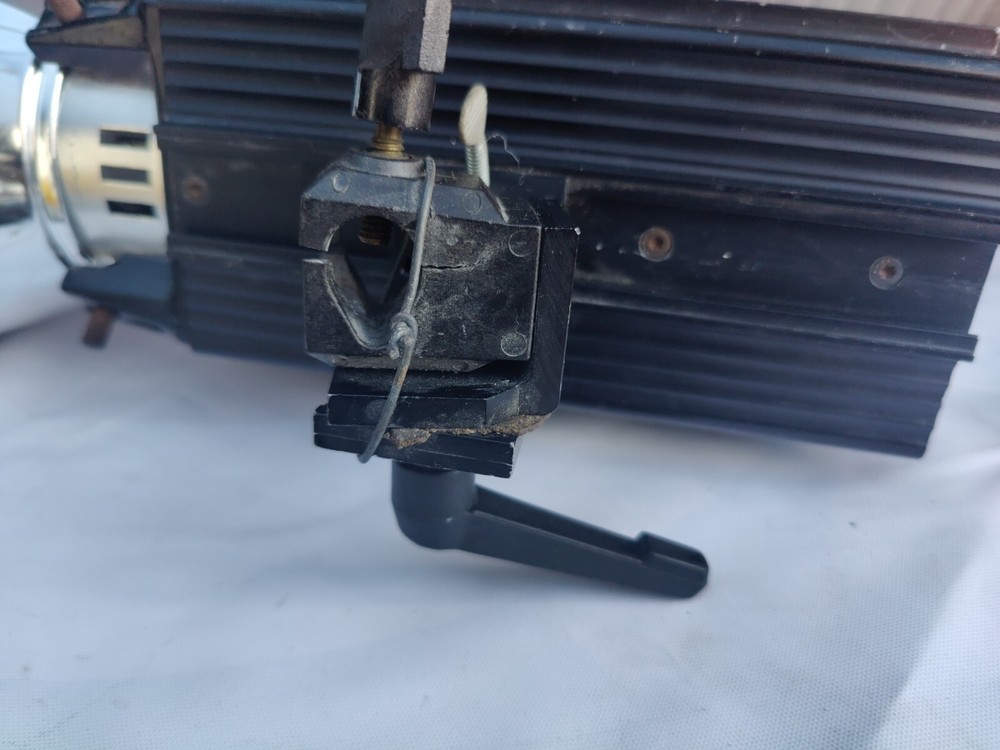 Paul C Buff!White Lightning Ultra 1200