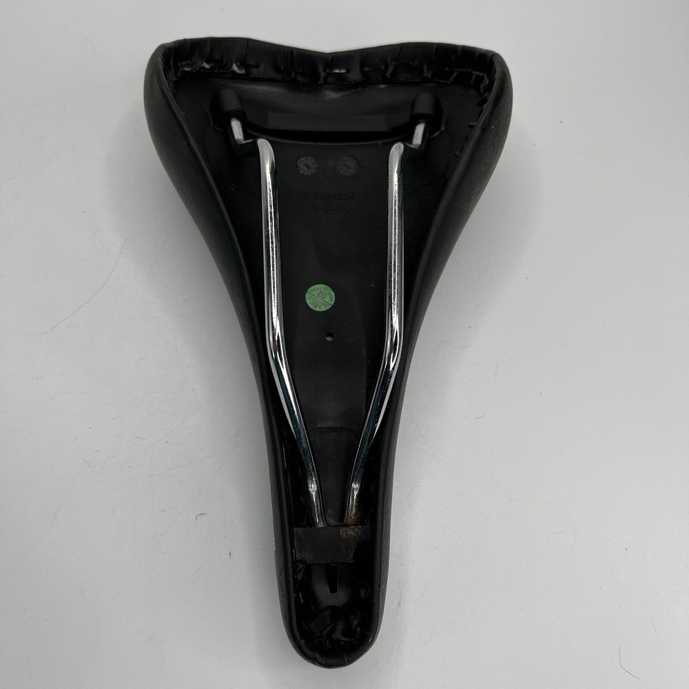 RoadMaster bike saddle/seat EUC