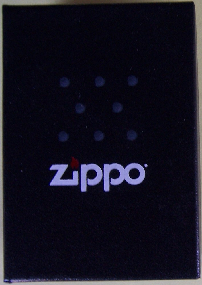 ZIPPO LIGHTER MAT BLACK CORONA EXTRA