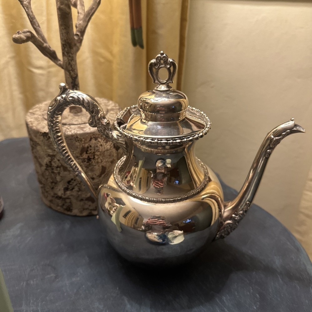 Vintage Silverplate Teapot Coffee Pot Ornate Handle Spout 10” Elegant Serving