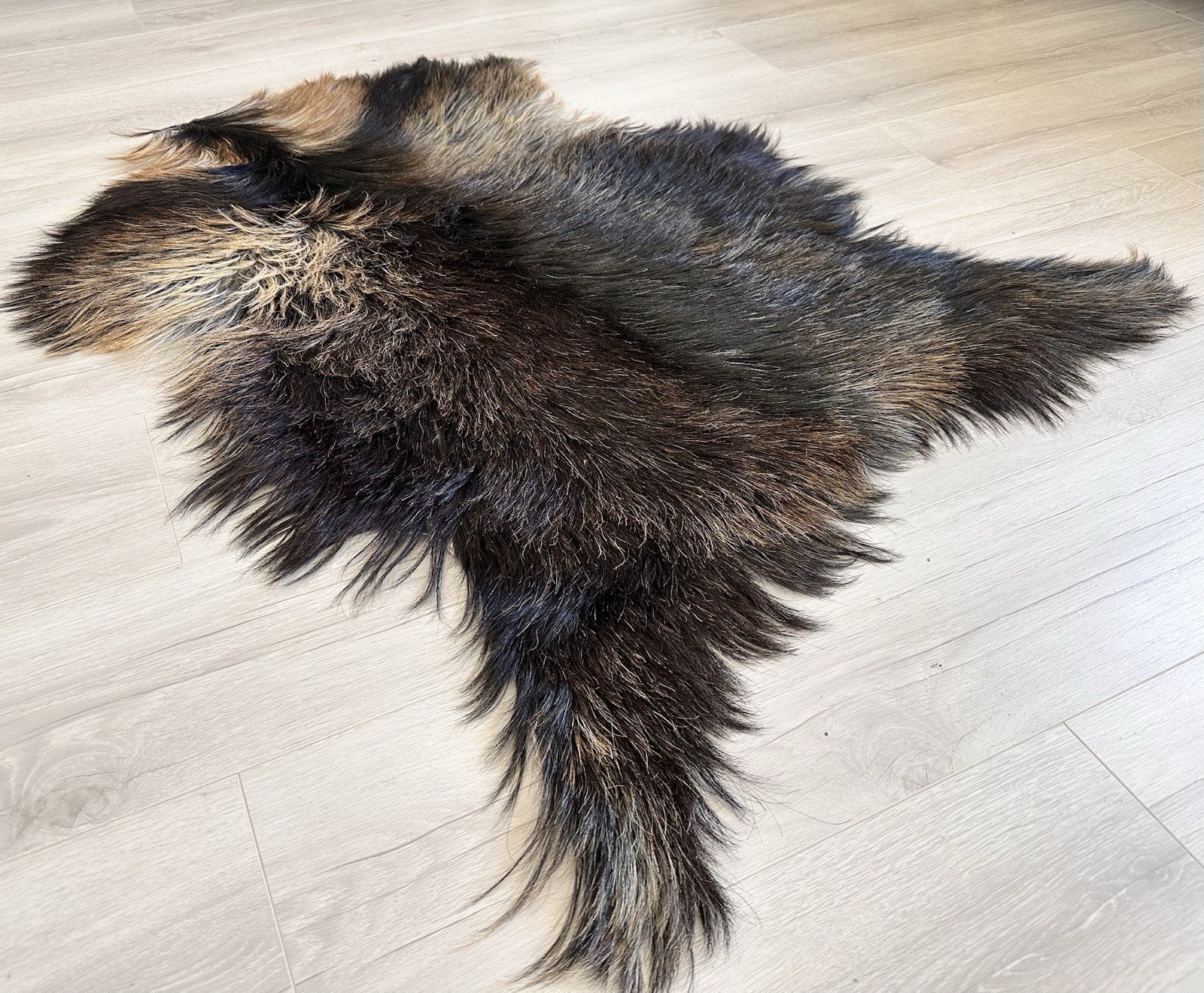 %100 Natural Goatskin Rug,goatskin Pelt,goatskin Carpet,Color,black.brown,camel
