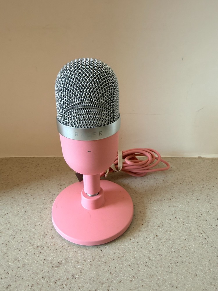 Razer Seiren Mini USB Streaming Microphone (Pink)