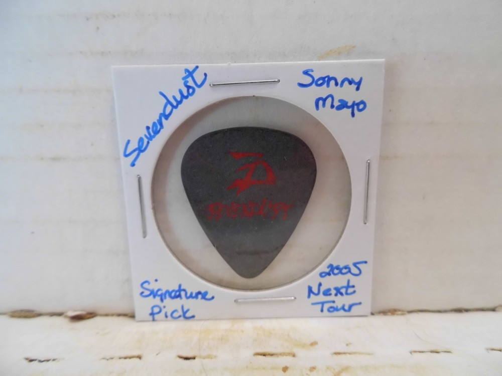 SEVENDUST "SONNY MAYO" 2005 TOUR GUITAR PICK~#35~8