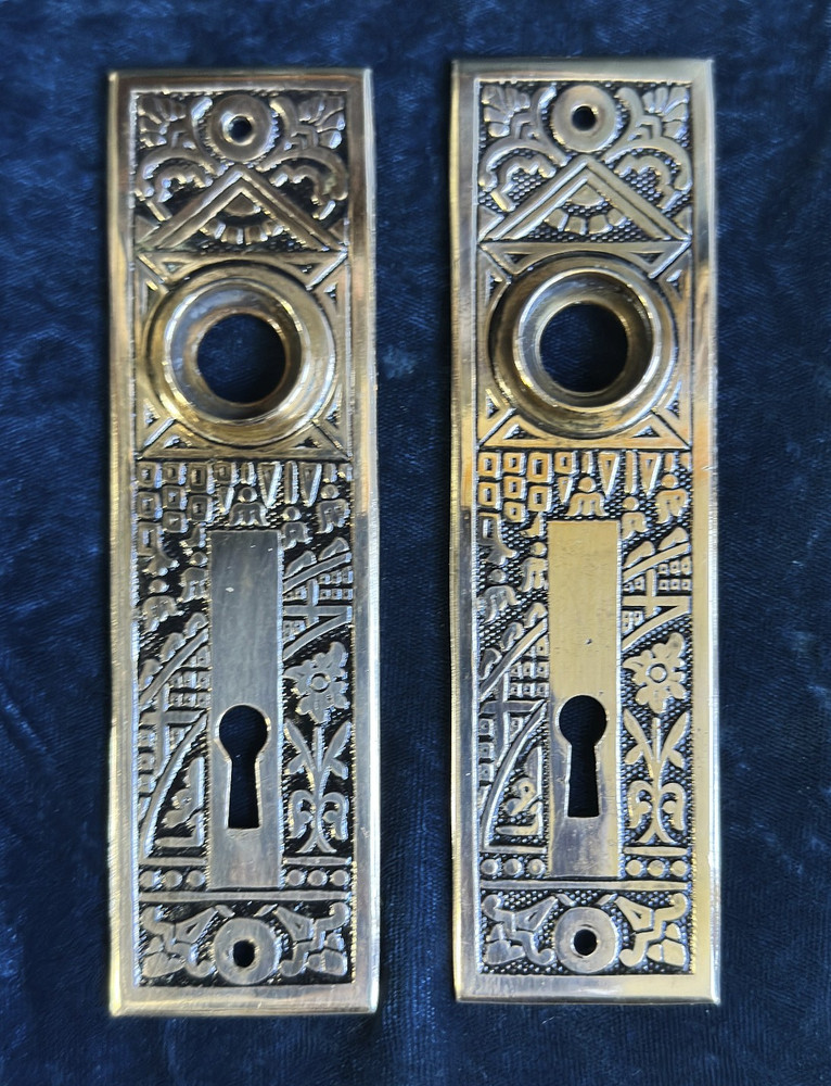 Antique Victorian Ornate Corbin Ceylon Passage Set Door Knobs & Backplates *